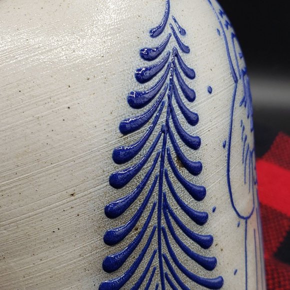 SOLD Eldreth Pottery Vase Santa Blue Salt Glaze 8" Signed Dated 1990 - Picture 6 of 12